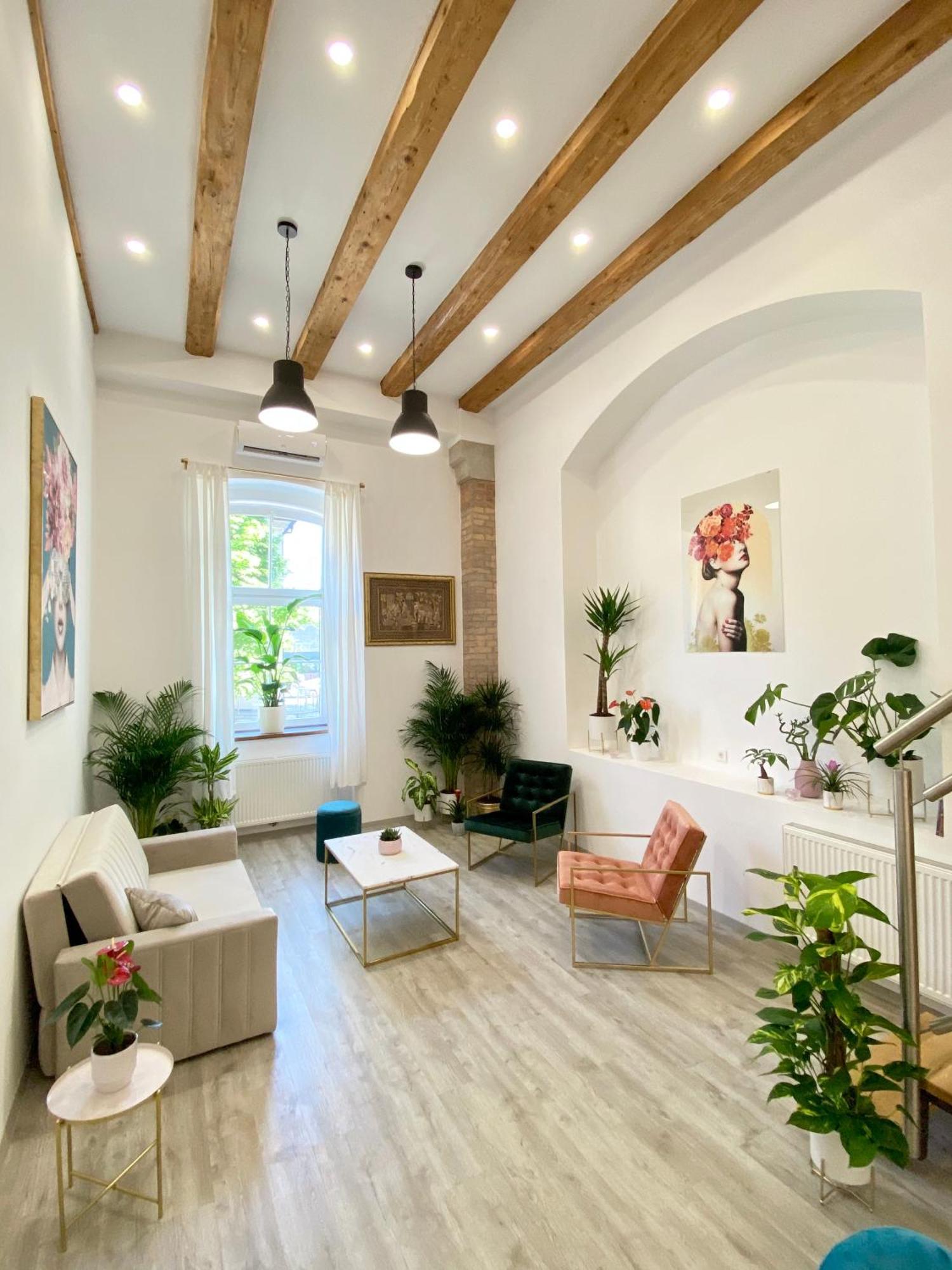 Jungle Loft - Central/Free Parking ลูบลิยานา ภายนอก รูปภาพ
