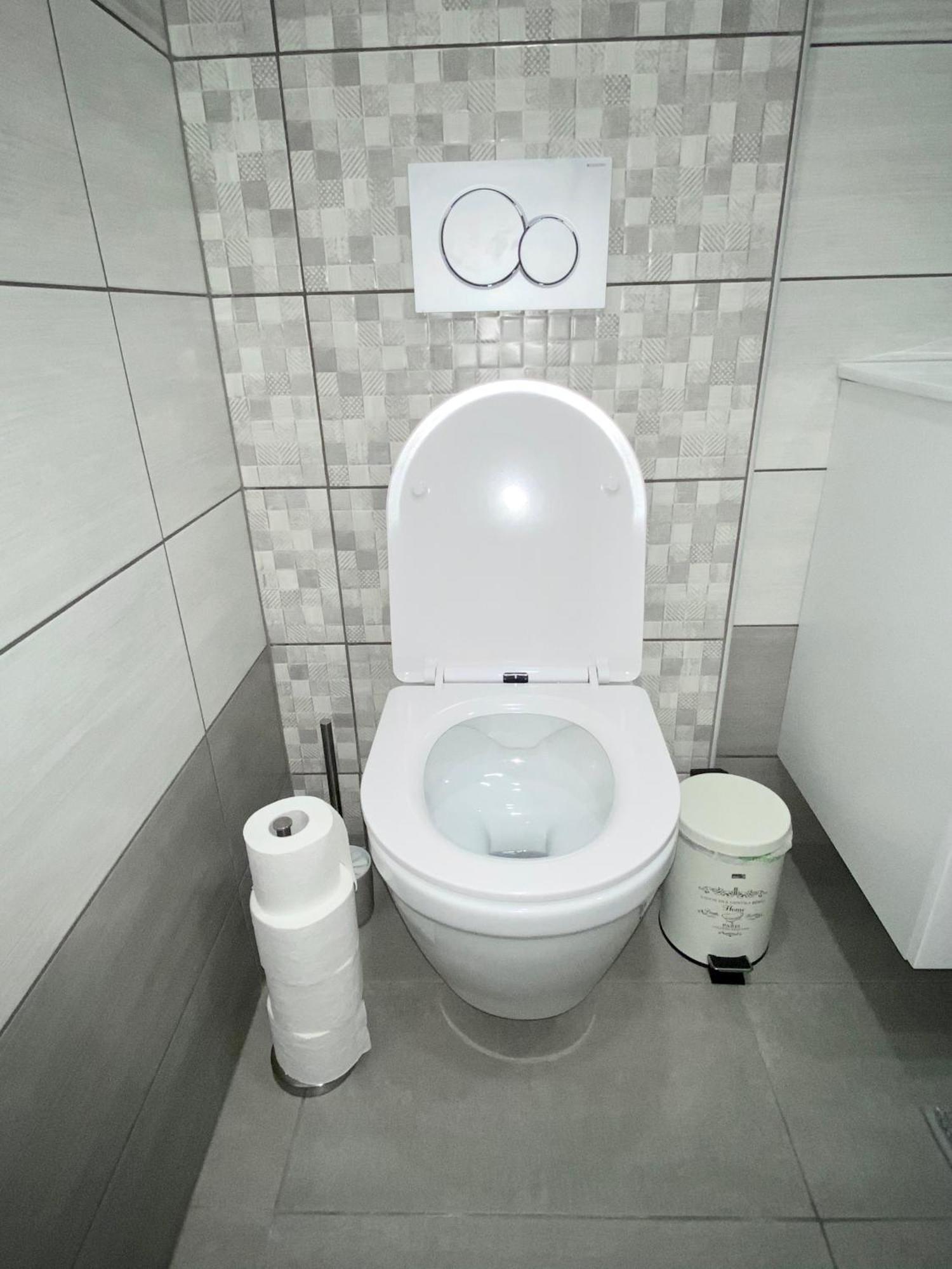 Jungle Loft - Central/Free Parking ลูบลิยานา ภายนอก รูปภาพ